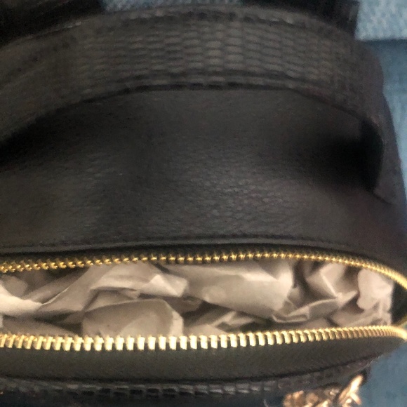 Purse - Picture 2 of 2